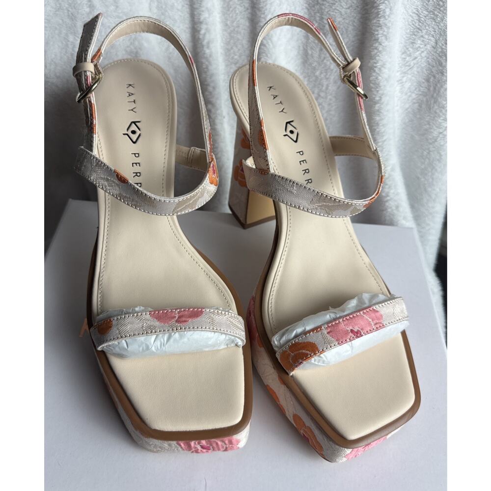 Katy Perry ‘The Steady’ Sandal Natural Multi Floral Platform 10M NEW Embroidered